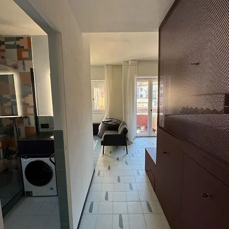דירה Moderno Monolocale Con Balcone E Parcheggio 204 *